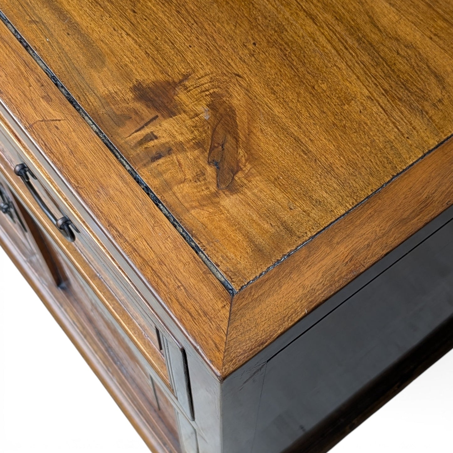 Elm End Table Cabinet | Late 20th Century | Chinese Hardwood