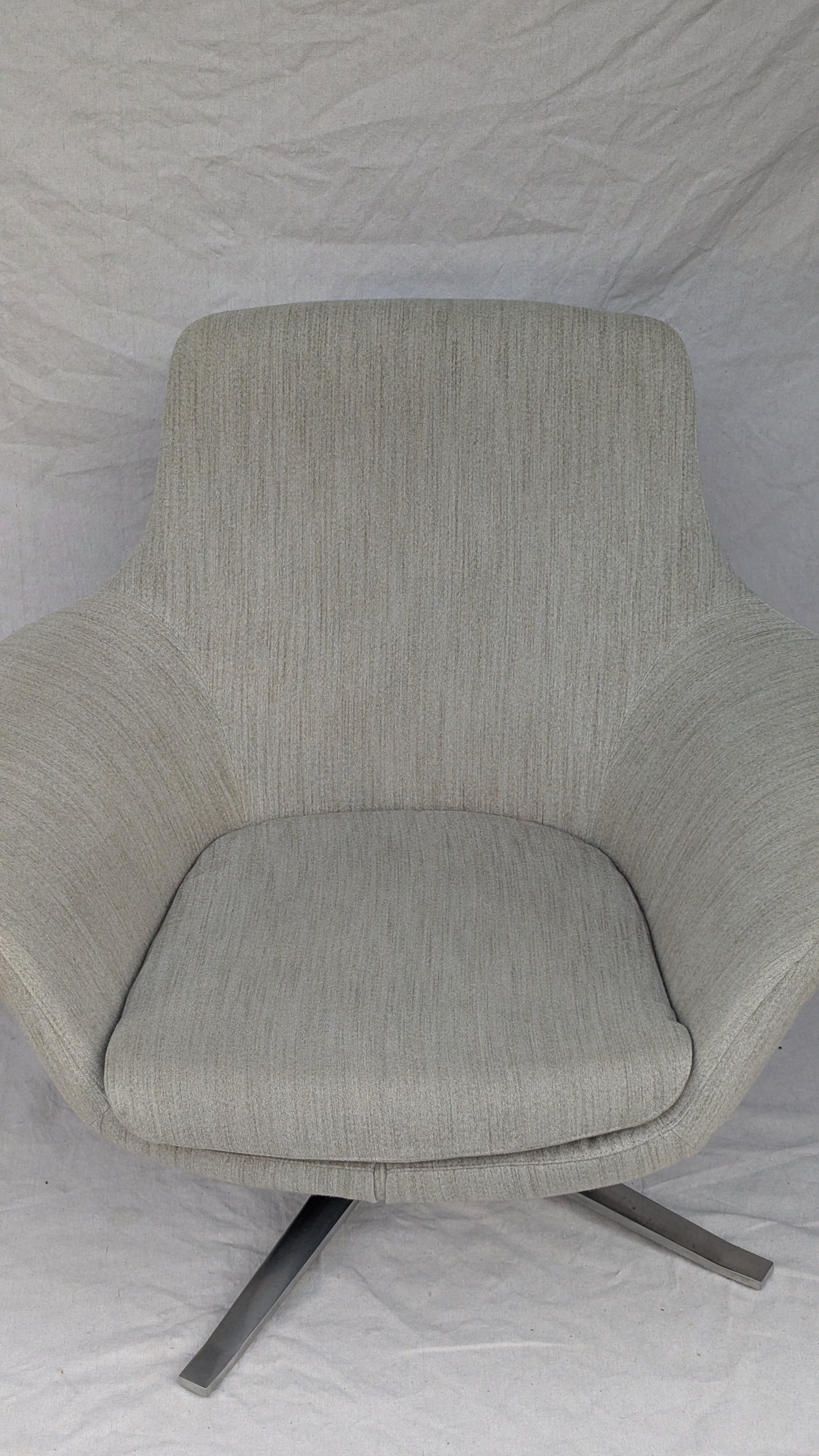 Coalesse Bob Lounge Chair