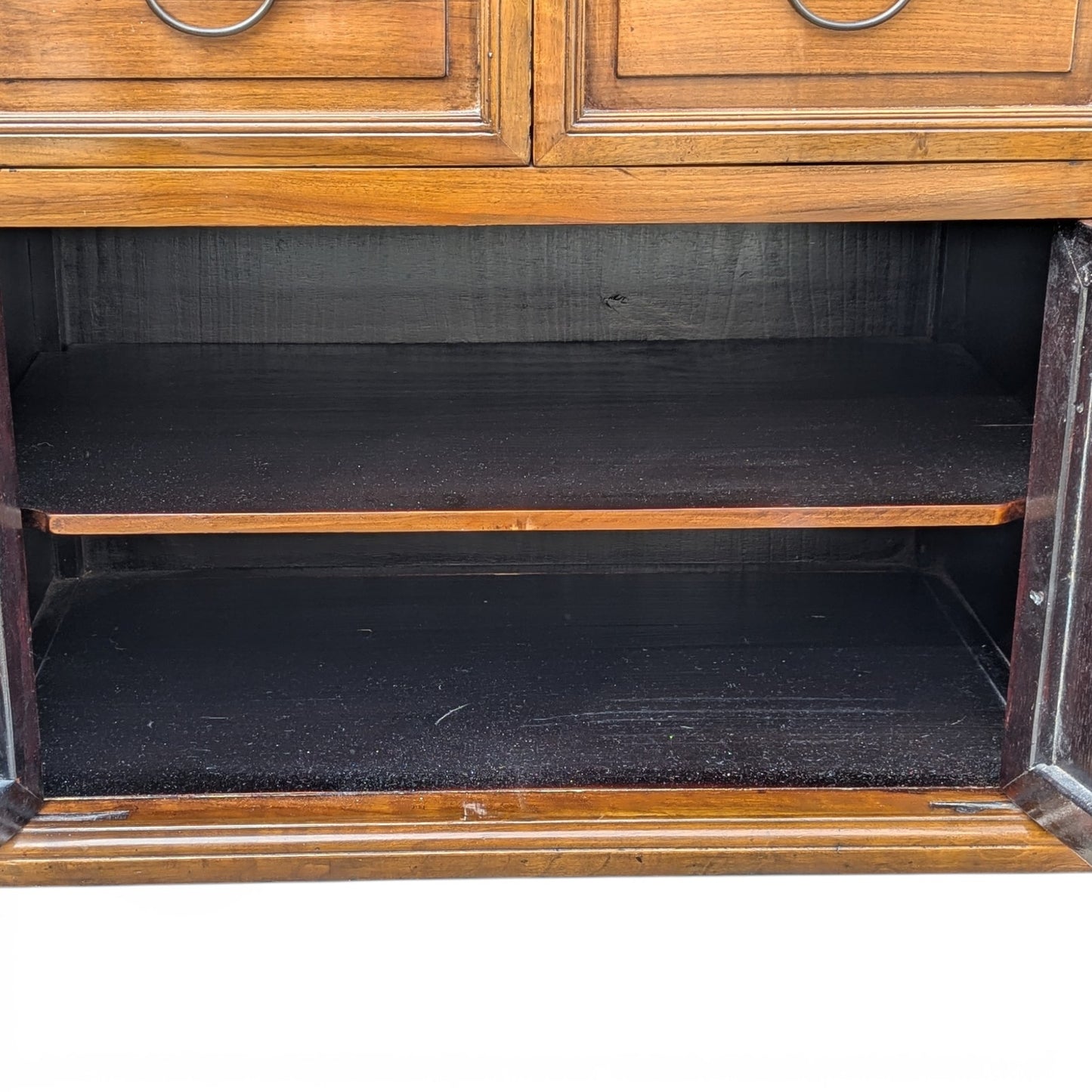 Elm End Table Cabinet | Late 20th Century | Chinese Hardwood